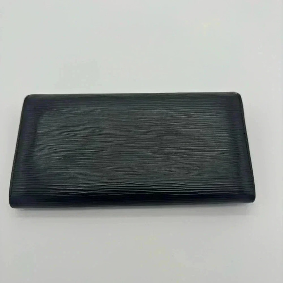 LOUIS VUITTON Epi Sarah Wallet - Picture 7 of 7